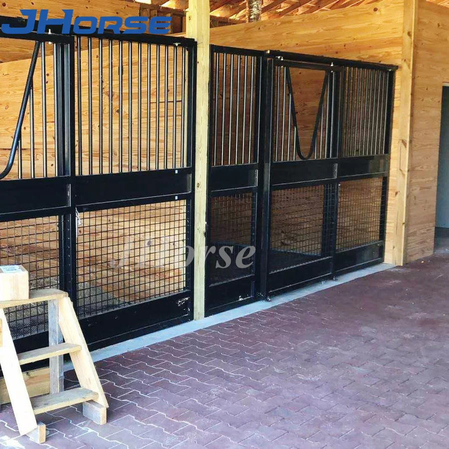Customized 12ft Sliding Door Metal Stainless Steel Anti-rust Wire Mesh Horse Stables Panels Horse Stall Box
