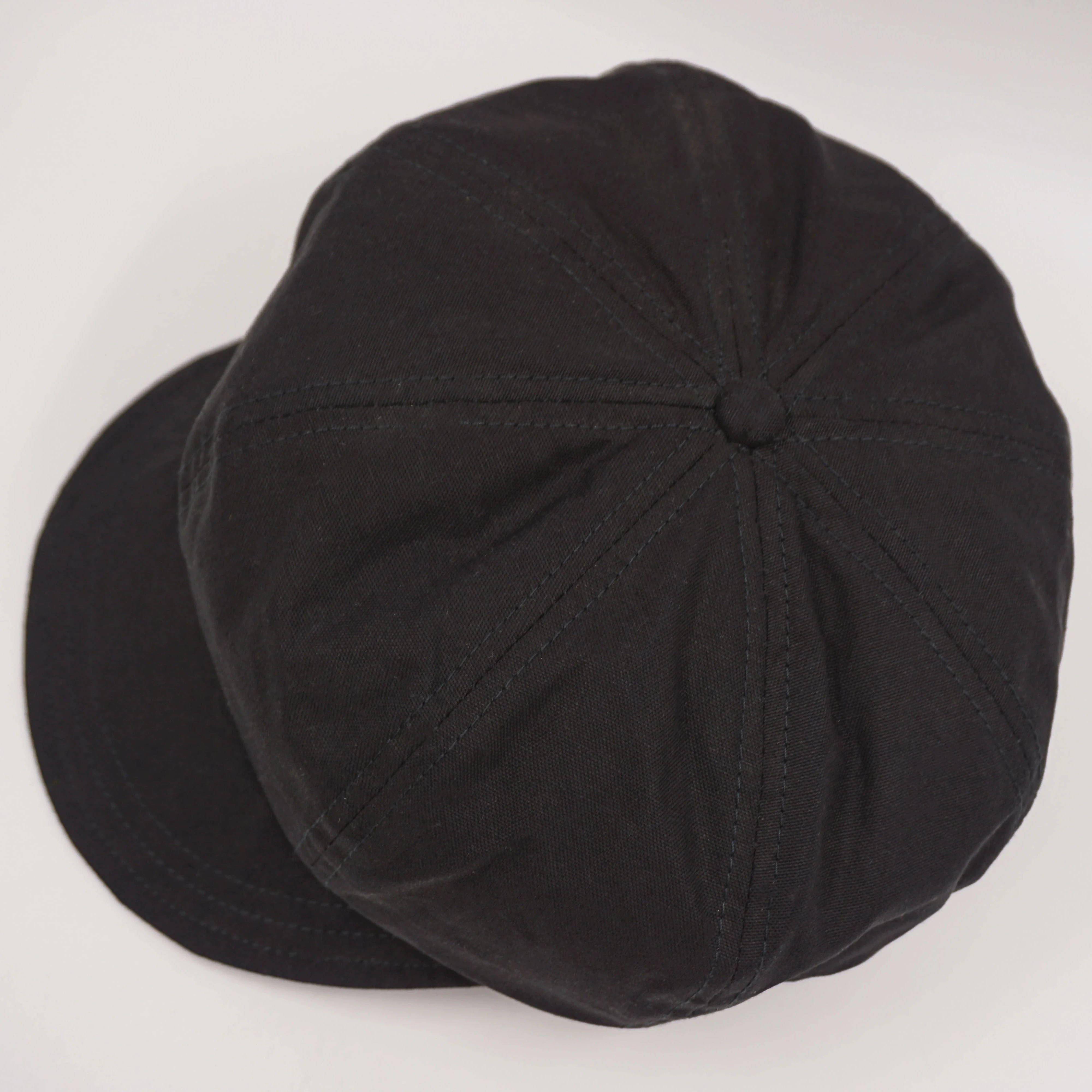 OEM/ODM Customizable Berets with Octagonal Cap Embroidered Words or Designs From Thailand