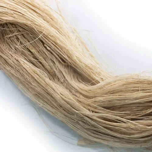 UNPROCESSED BANANA FIBER / PERFECT FOR TEXTILES AND CRAFTS / MADE IN VIETNAM