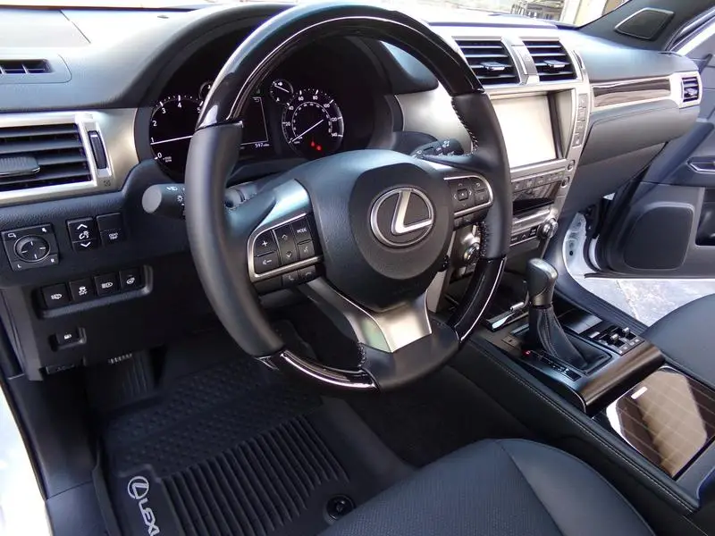 Lexus GX 460 18.jpg