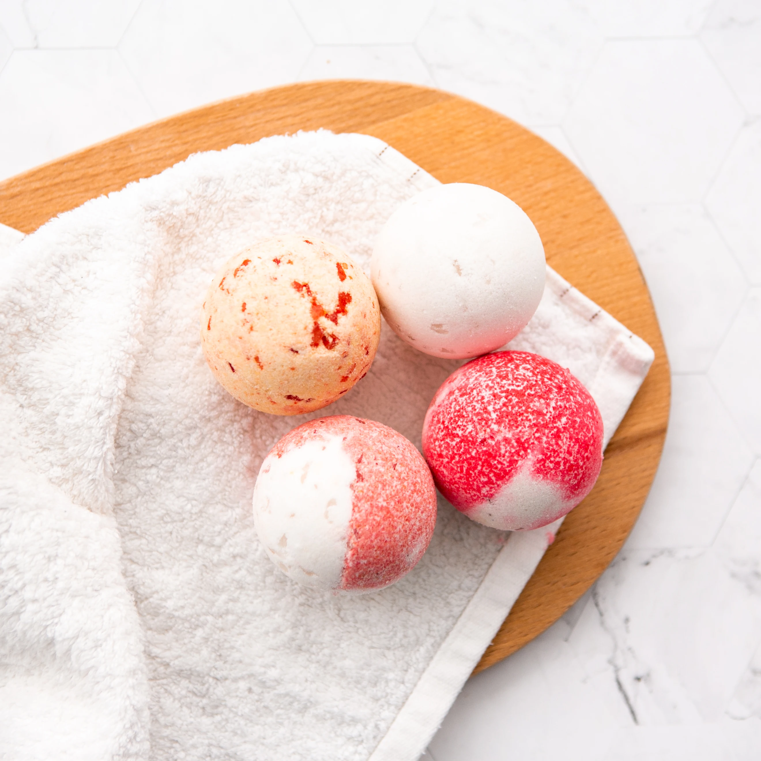 New Custom 2024 Nourishing Sparkling Bath Fizzies Herbal and Relaxing Shower Steamer Aromatherapy Bath Bombs with Sea Salt