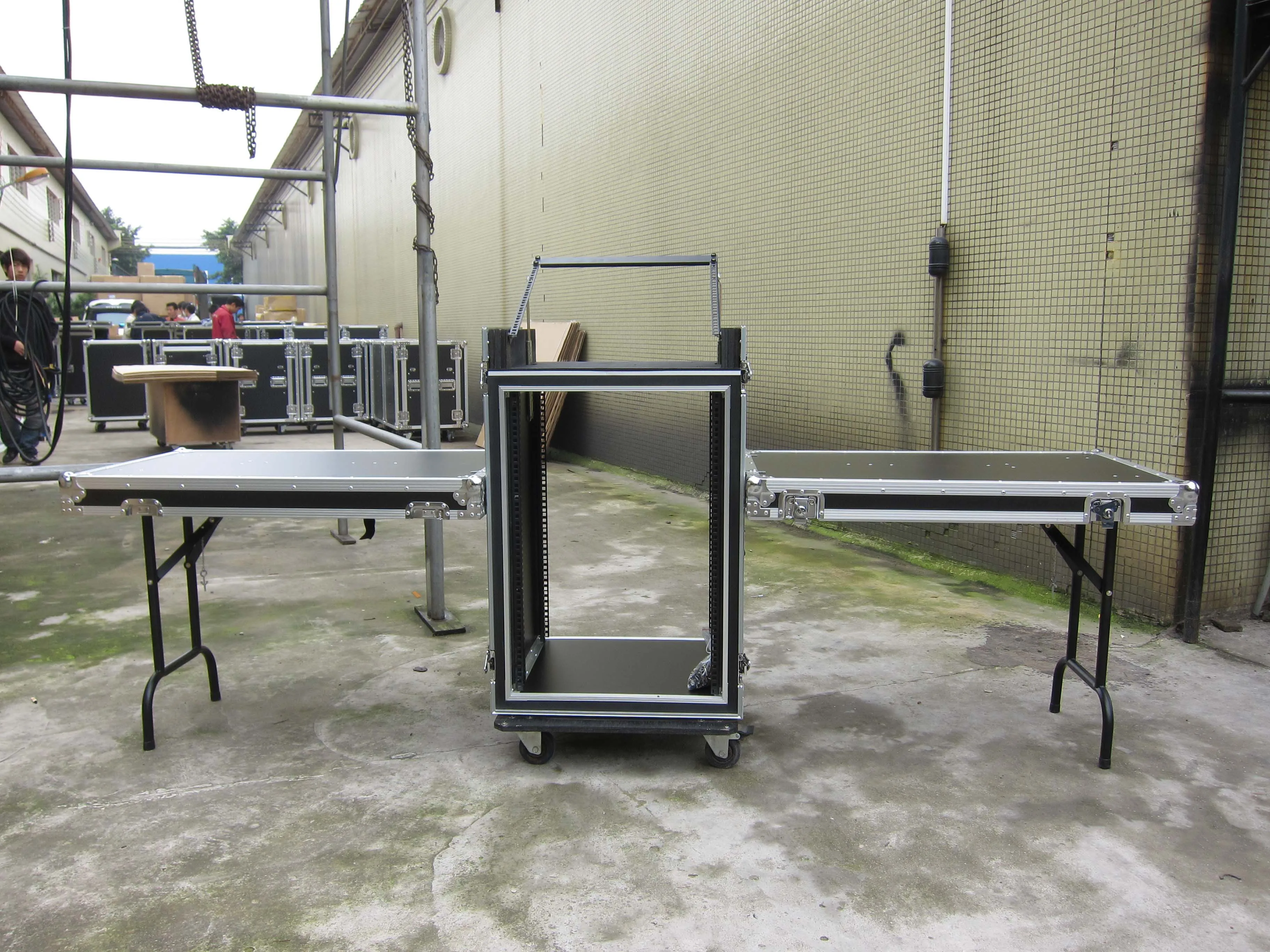 16U DJ Workstation Flight Case Rack with Side Tables