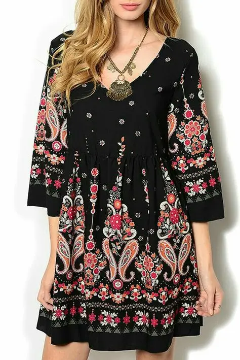 New Style of Elegant Three-Dimensional Flower Mesh Stitching Heavy Embroidery Halter Dress Skirt for evening and daily wear