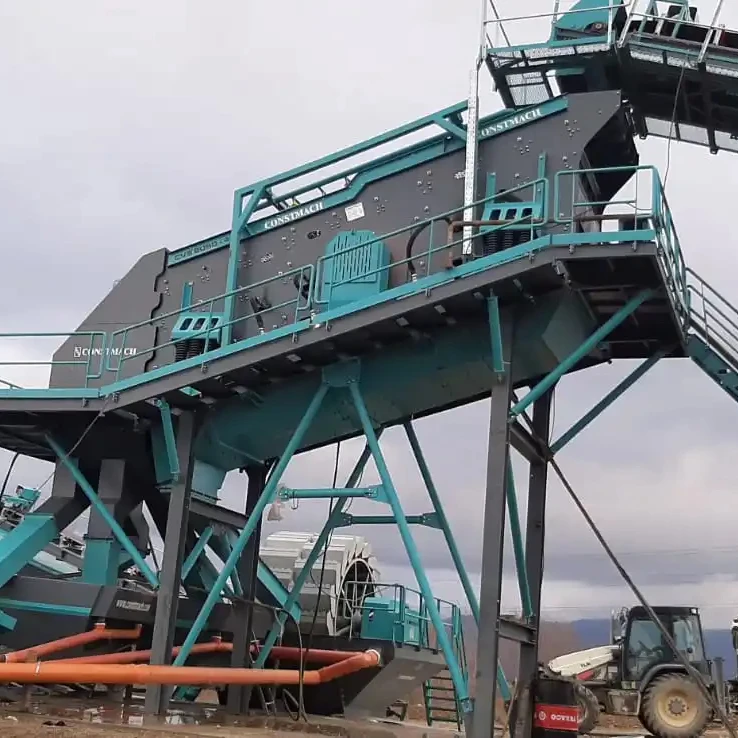 200-250 Tph 2 by 5 Meters 4 Sieve Engineers Available to Service Machinery Overseas Circular 18.5 Tons CONSTMACH 10 Years Turkey