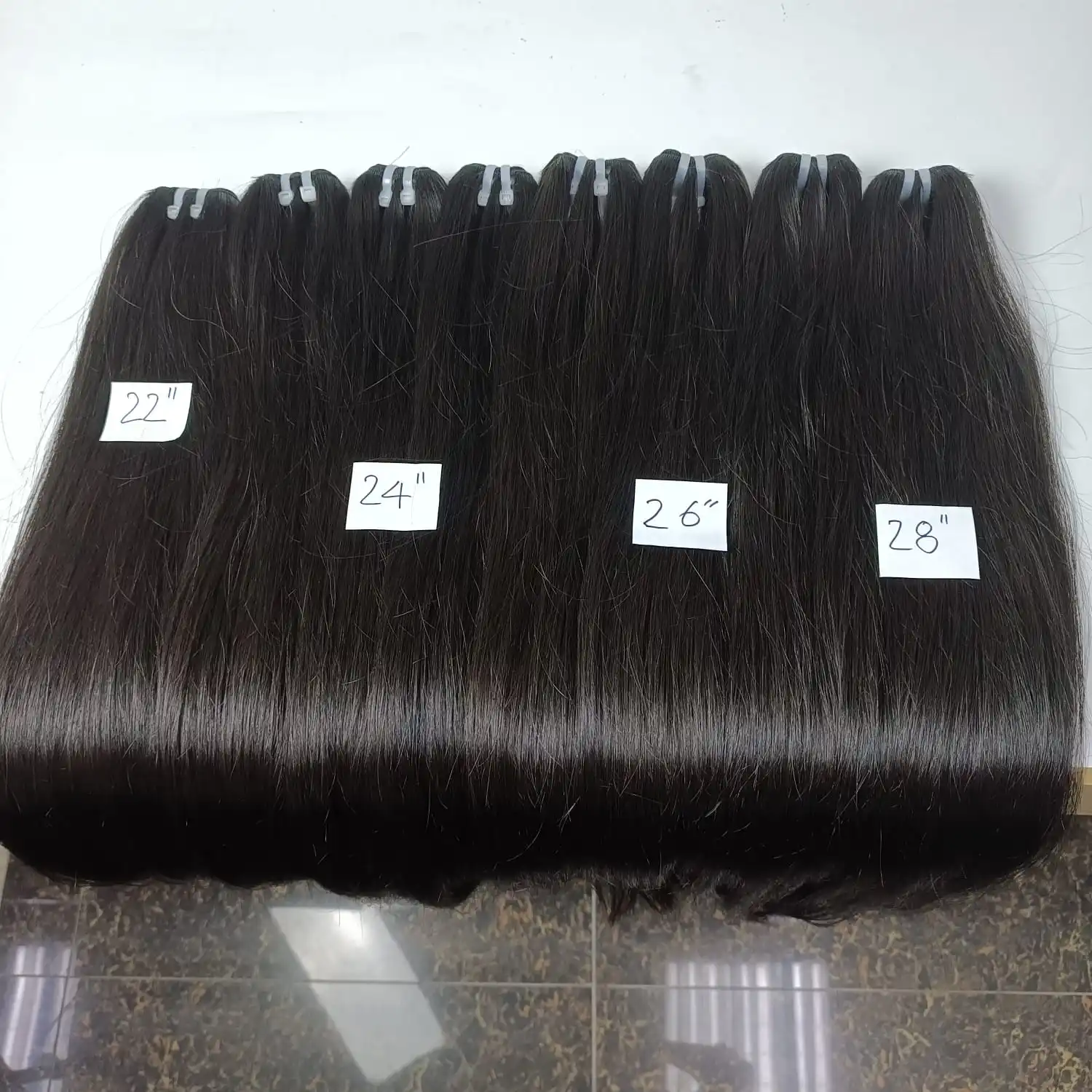 2024 Vietnamese Raw Bonestraight Weft Hair 100% Human Hair Shiny Smooth Silky 8 to 32 Inches Long