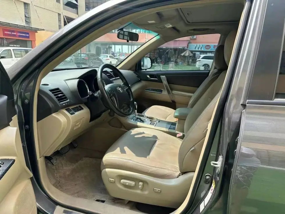 Wholesale Toyota Highlander 2011 2.7L Luxury model  SUV low price taxi driving school online car-hailing used cars