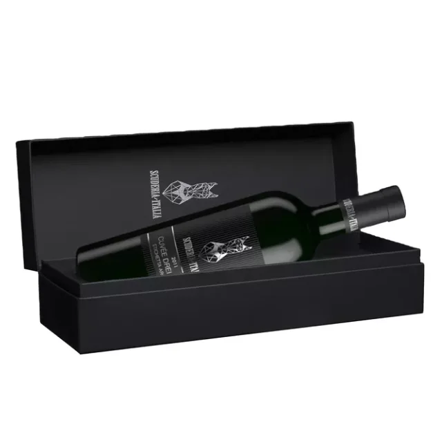 Premium Quality Scuderia Italia 0.75L 14.5% Prestigious Italian Red Wine CUVEE DREI DONA ETICHETTA ARGENTO 2011