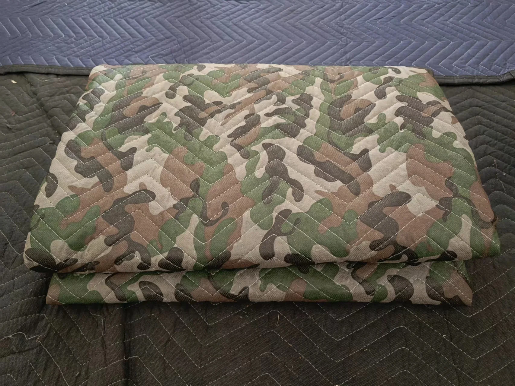 Non woven moving furniture blanket , non woven skin furniture protection felt quilted moving pad blanket