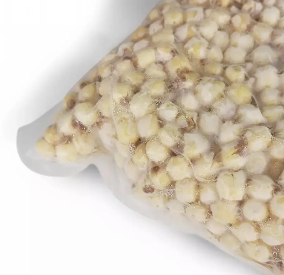 Ivory Color Peeled Style Weight Bag Customized Low MOQ Support Shelf Storage Price lotus Frozen Lotus Seeds