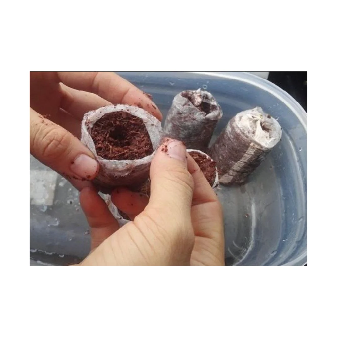 Coco Coir Peat For Garden Eco-friendly coconut fiber coir peat pellet for planter garden decoration best quality from Vietnam