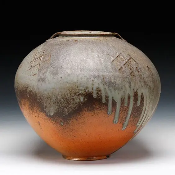 Metal Best Selling Antique Patina Finish Living Minimalist High Quality Vase Decoration Table  Decoration Flower Vase