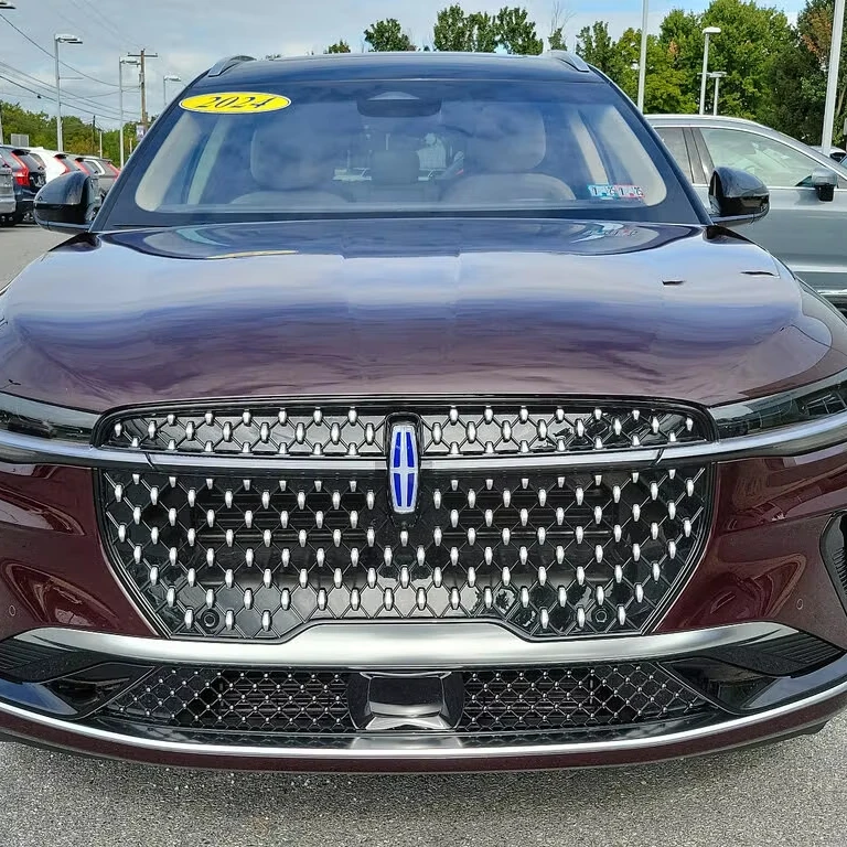 Подержанный 2024 Lincoln Nautilus Hybrid Reserve AWD