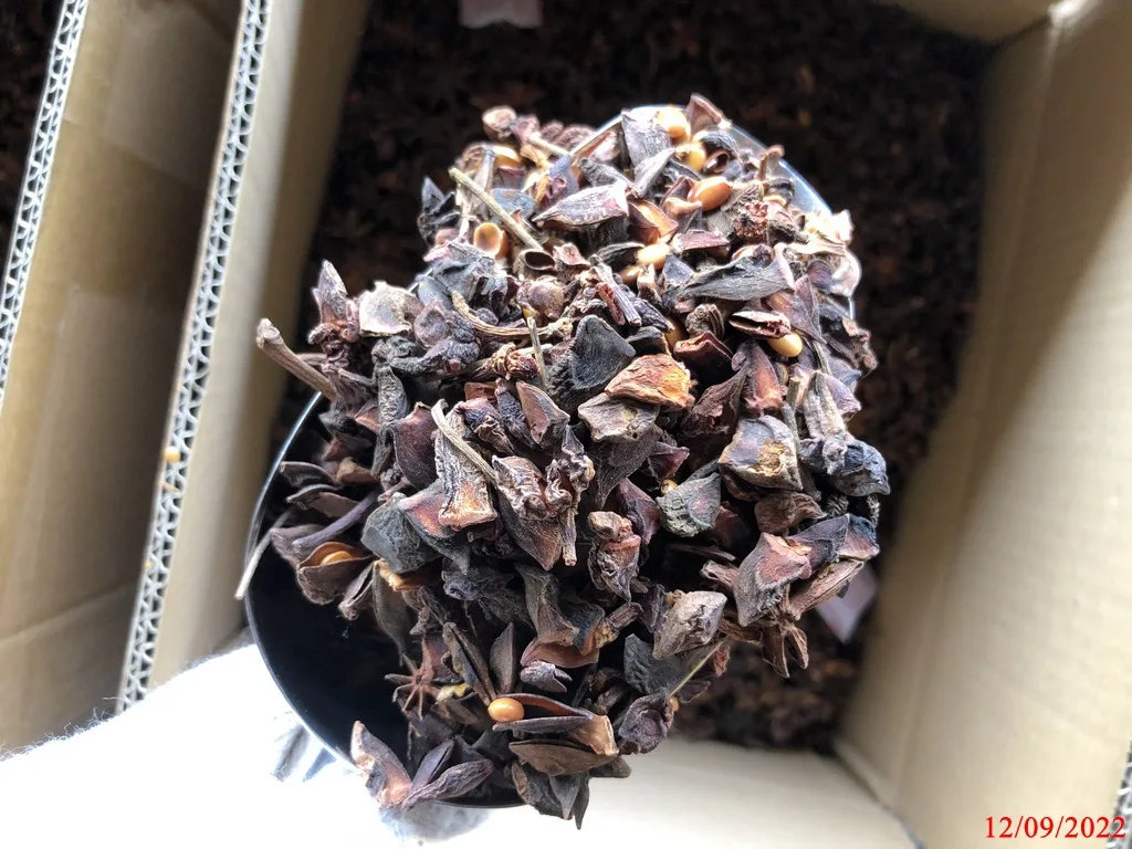 STAR ANISEED RADISH COLOR SPRING CROP CHEAP RATE 2023 CROP