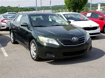 Good condition Toyota Camry 2022 dual engine 2.5HE elite Plus version for sale
