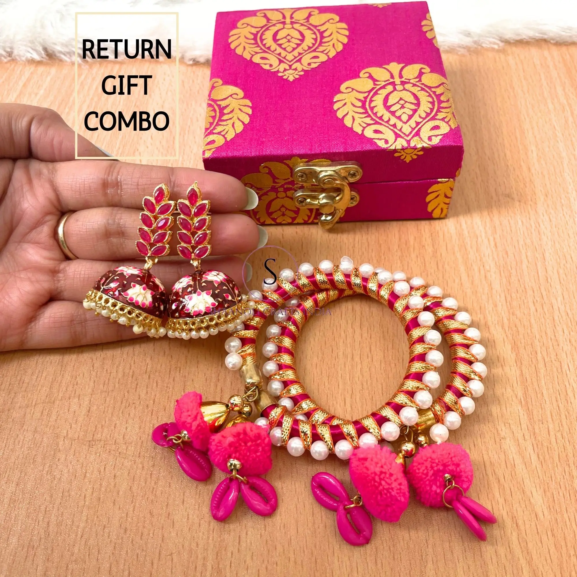 New Arrival Indian Style Handmade Designer Wedding Favour Combo Of Printed MDF Box With Bangle and Earrings For Gifts