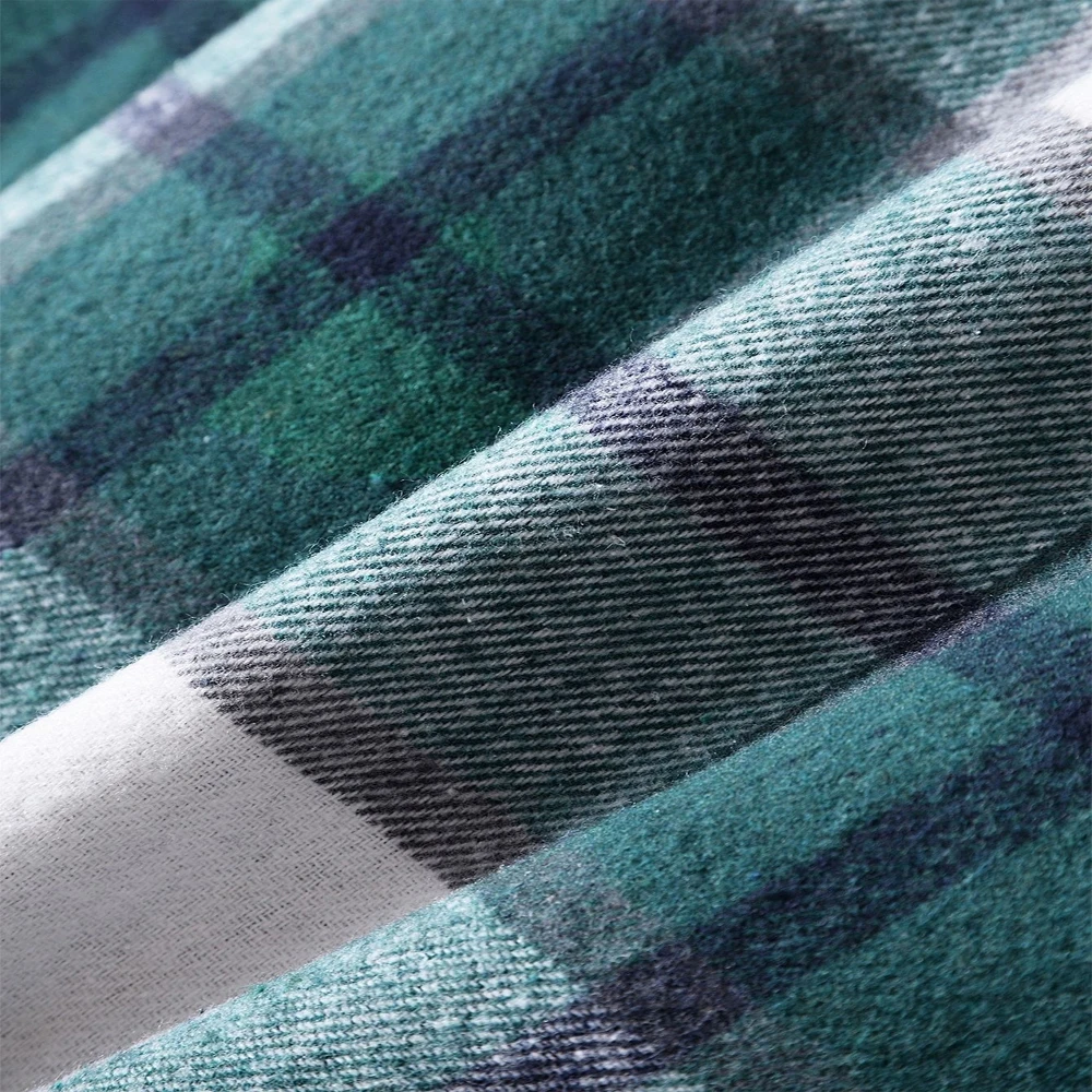 Best Selling Plaid Cotton Flannel Shirt for Ski Snowboarding Casual Style with Custom Logo Buttons & Button Holes OEM Supply