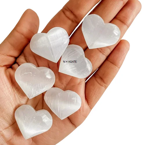 Best Quality Selenite Gemstone Hearts White Selenite Heart Top Quality Selenite Crystal Heart For Sale