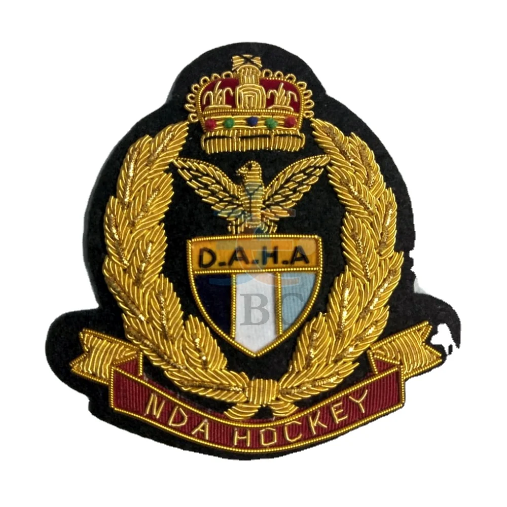 OEM Flying Eagle Gold Crown Bullion Hand Embroidery Hat Badge Patch Crest Emblem Insignia Personalized Custom Design and Sizes