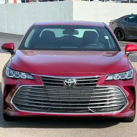 2022 Тойота Авалон XLE