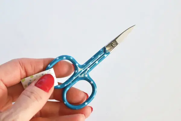 Stainless Steel Sewing Craft Embroidery Scissors in color handle Best quality in low price Supplier from Sialkot Pakistan