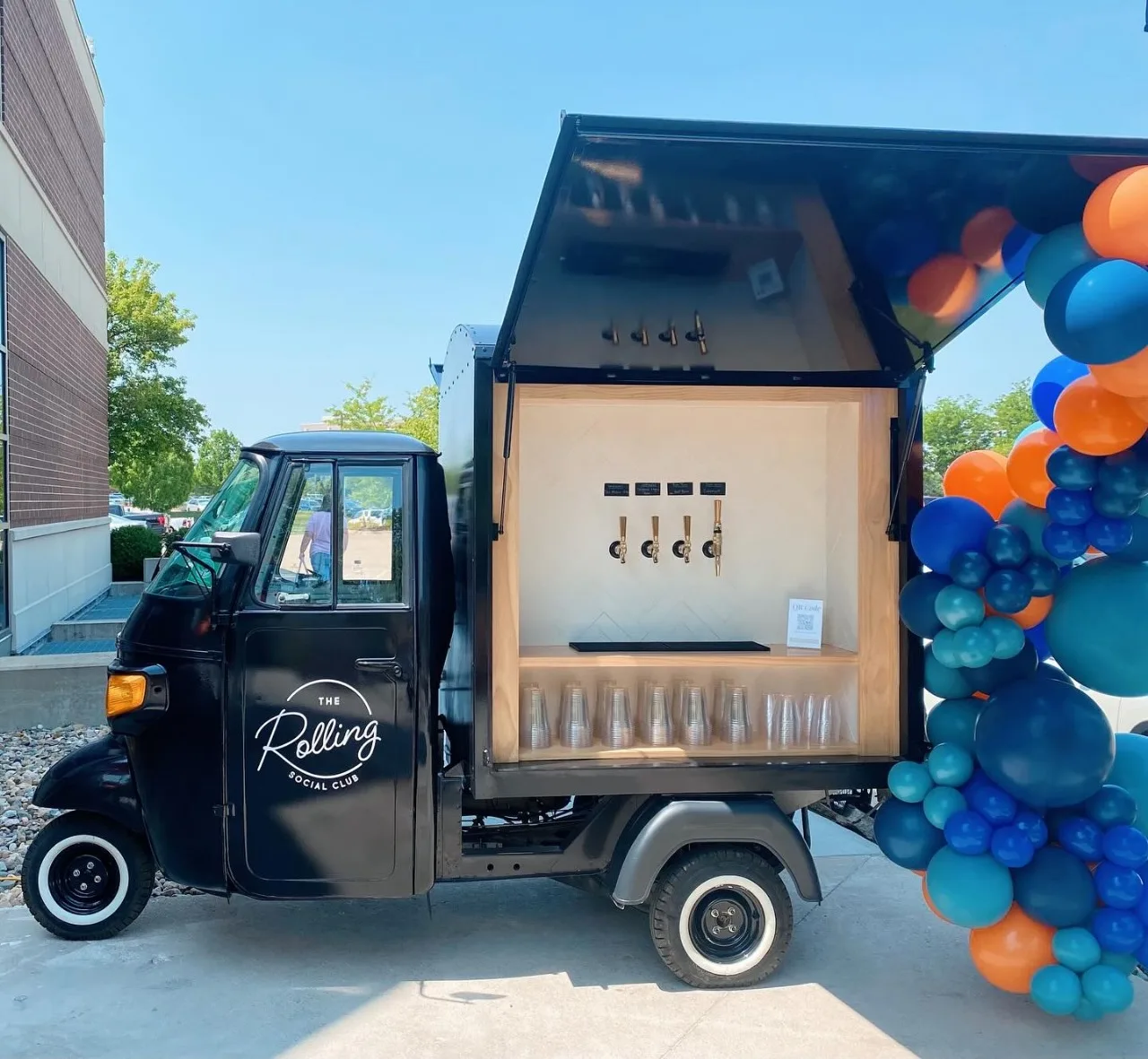 Piaggio Ape Mobile Bar Electric Food Truck Tricycle Piaggio Tuk Tuk