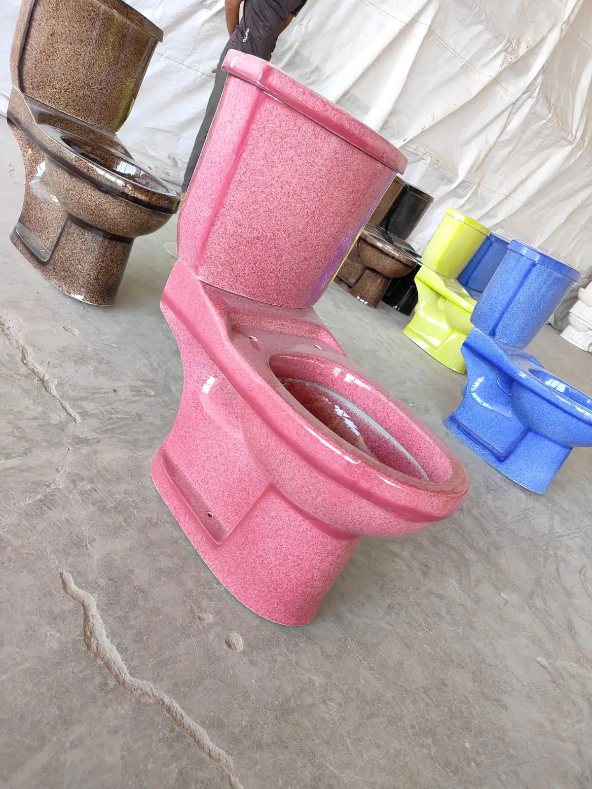 2024 Trendy Aqua EWC Two-Piece Water Closet Ultimate Item for Bathroom with Hydraulic Slow Ceramic Seat Cover Widely Demanded