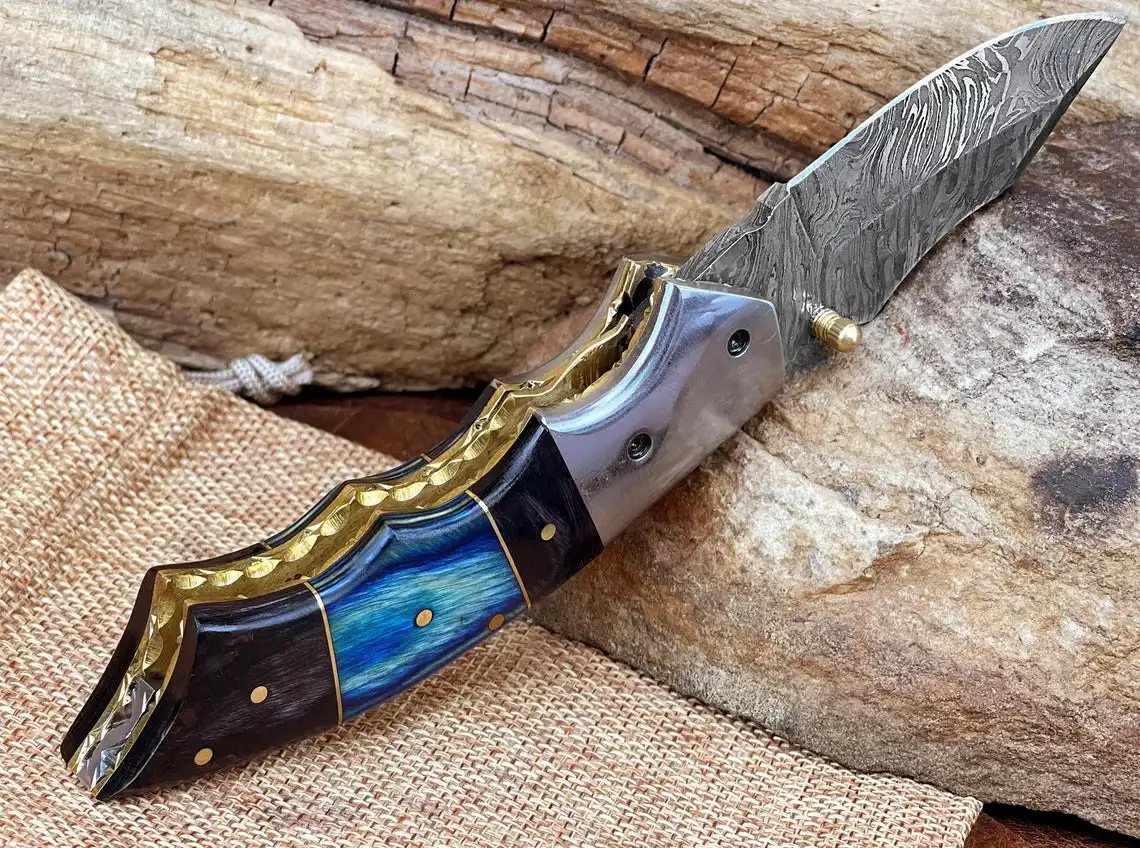 Damascus Pattern Stainless Steel Folding Pocket Knife Chef Knife Set for EDC & Outdoor Camping with Folded Wood Handle