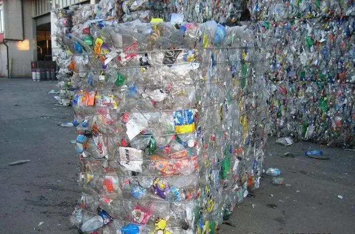 pet bottle scrap 1.jpg