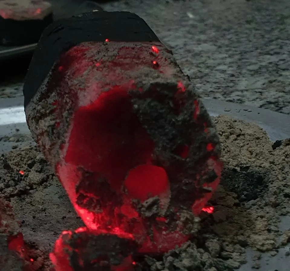 Free Sample Charcoal Factory Less Ash Hardwood Charcoal Tablets for Shisha Carbon Black Customized Wood Box Time Packing Outer