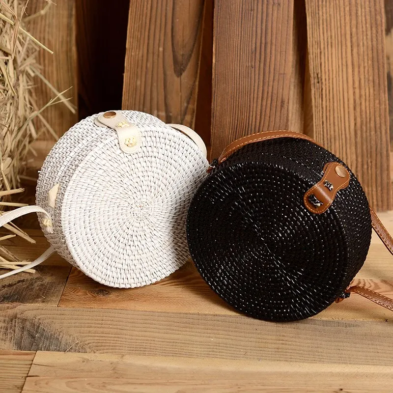 Hot Trend in 2023 Best Wholesale Price Natural Handwoven Round Rattan Bag Shoulder Leather Straps Natural made in Vietnam