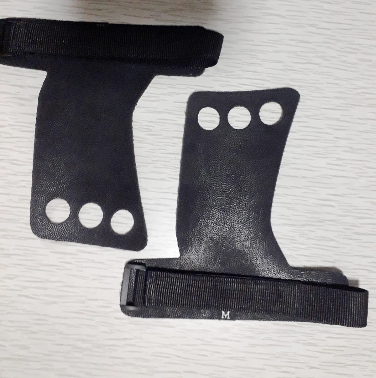 Safety Customize Styles Carbon Leather Grips Best Selling Workout Fitness Hand Protector Leather Gymnastics Grips