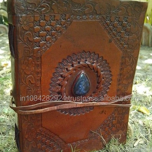 Leather Vintage Journal Retro Travel Diary An Exclusive Handmade Paper Notebook with Key Size 6 x 4.5 inch Leather Bound Journal