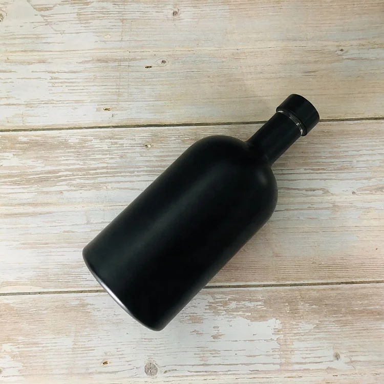 Matte Black 500ml 750ml Reusable Gin Vodka Rum Spirit Glass Bottle for Liquor