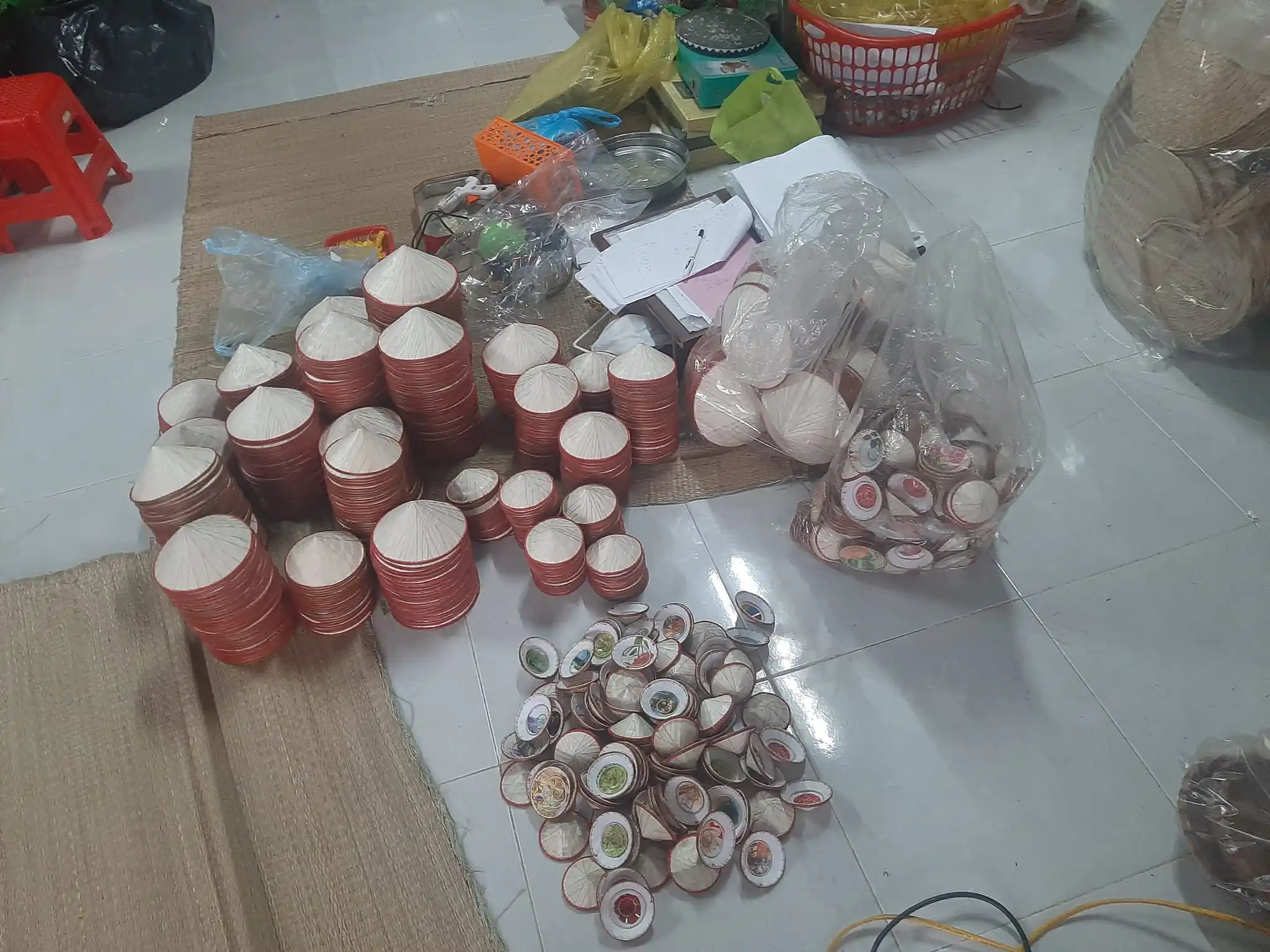 Vietnamese Conical Hat Palm Leaf Conical Hat Traditional Decoration Hat Different Size