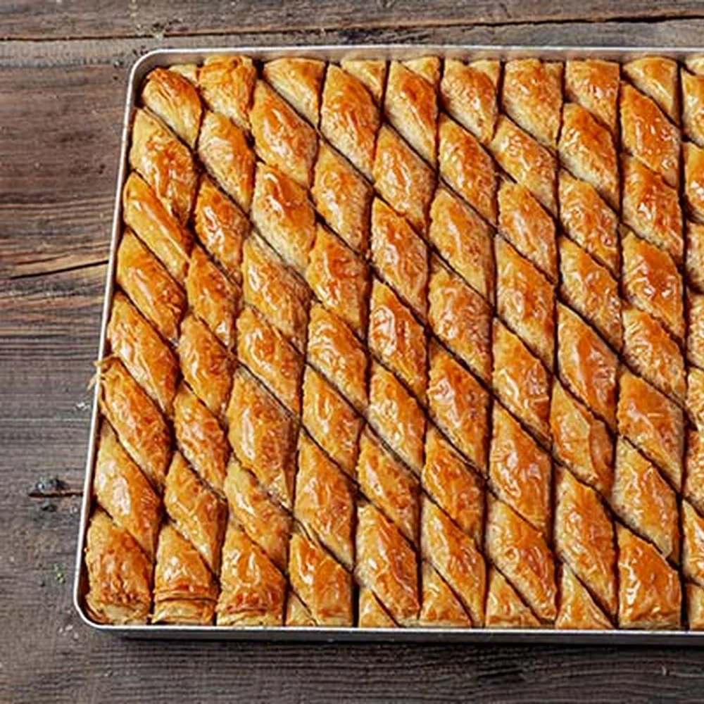 Wholesale Turkish Baklava Original Best Dessert Turkish Baklava with Pistachio Dry Baqlawa walnut Turkish Baqlawa HACCP