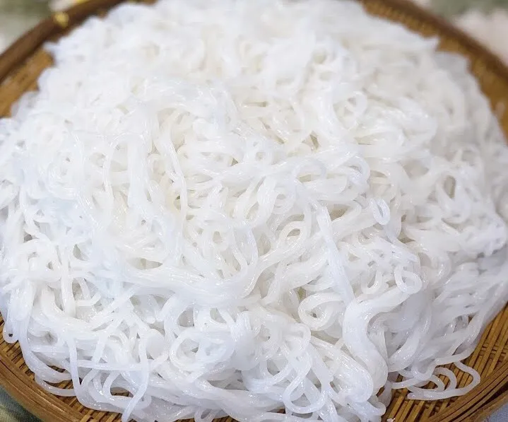 dry vermice instant noodles  rice and salt food  fresh food from hai duong viet nam