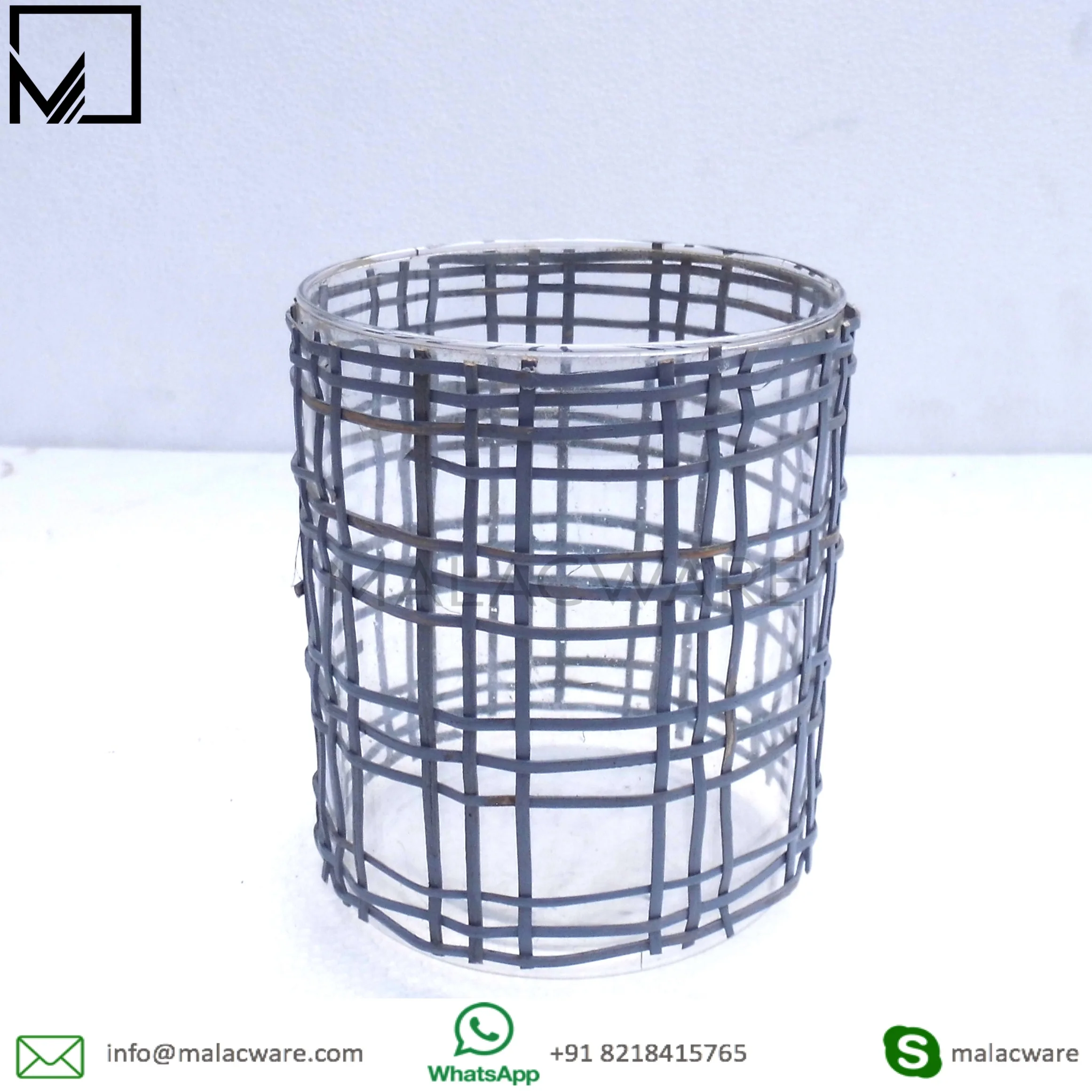 attractive design wholesale offer mid summer sale bamboo woven glass made with logo engraving flower vase