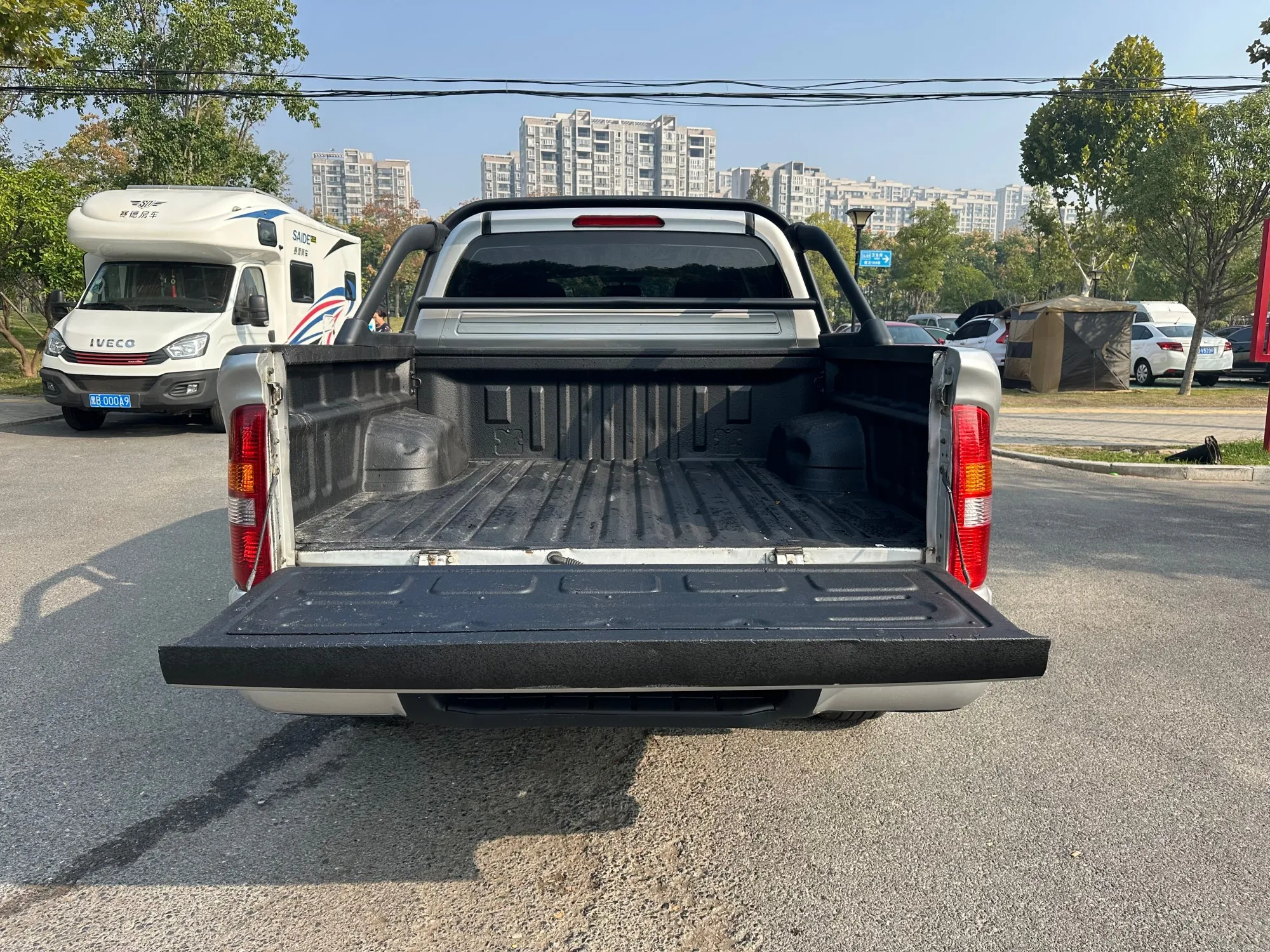 Secondhand Chinese Pickup Trucks Baic Foton Tunland 2020 Tucson 2.0t Diesel 4wd 4x2/4x4 4f20tc Cheap 5seat Used Pick up Cars