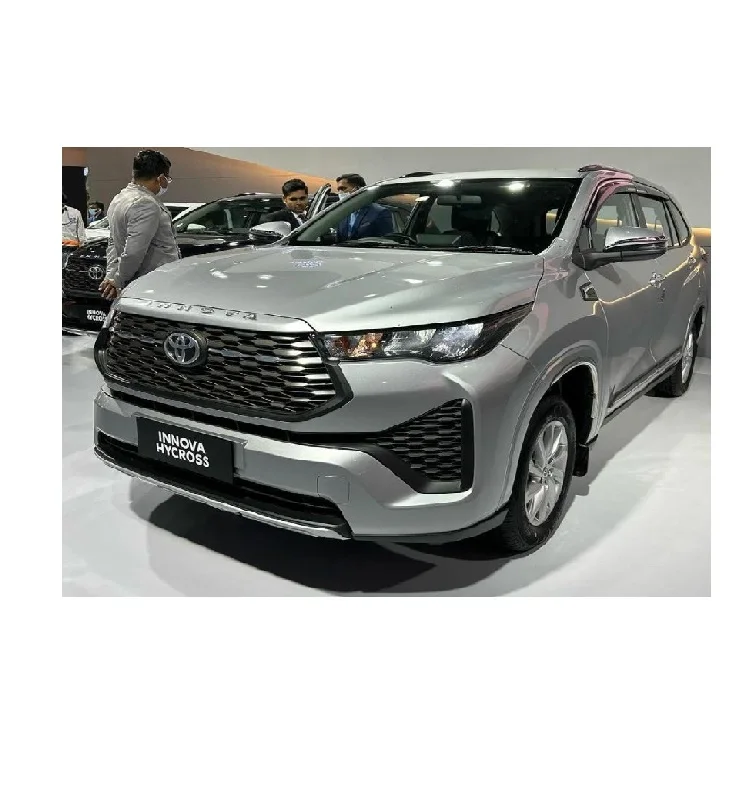 Доступный Toyota Innova Hycross для продажи отличное состояние низкие цены на надежные автомобили семейных приключений