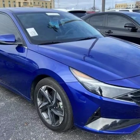 2022 Hyundai Elantra Limited IVT для продажи