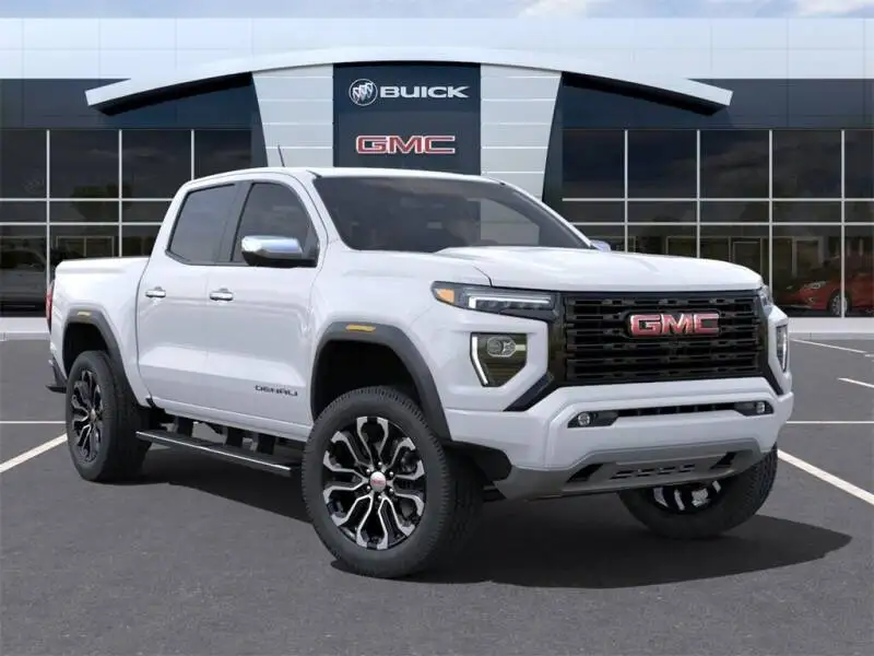 Whole sales used GMC Canyon 4x4 Denali 4dr Crew Cab 5 ft. SB cars for sale
