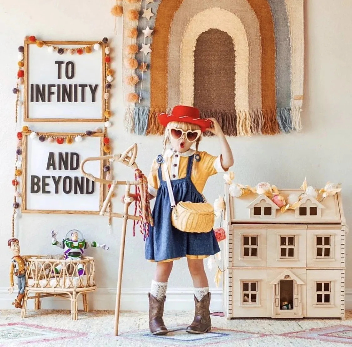 Best selling rattan hobby horses made in Vietnam eco friendly horse riding stick toys for boys and girls