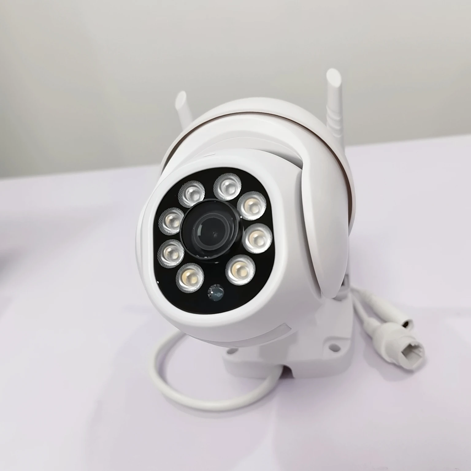 High-definition camera wireless outdoor indoor monitoring security closed-circuit TV with wifi and language intercom function