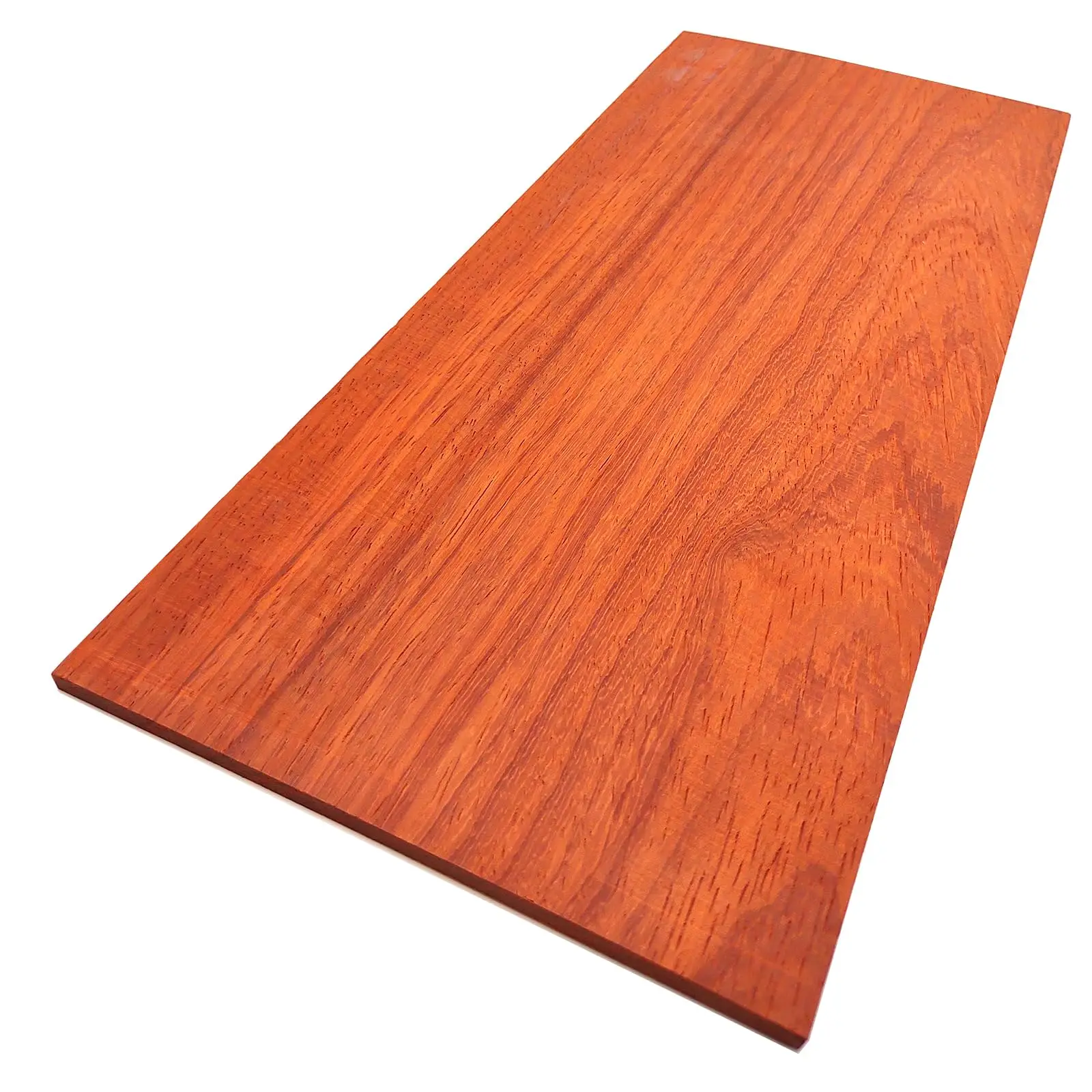 Пиломатериалы лиственных пород Padauk-купить древесину Padauk онлайн