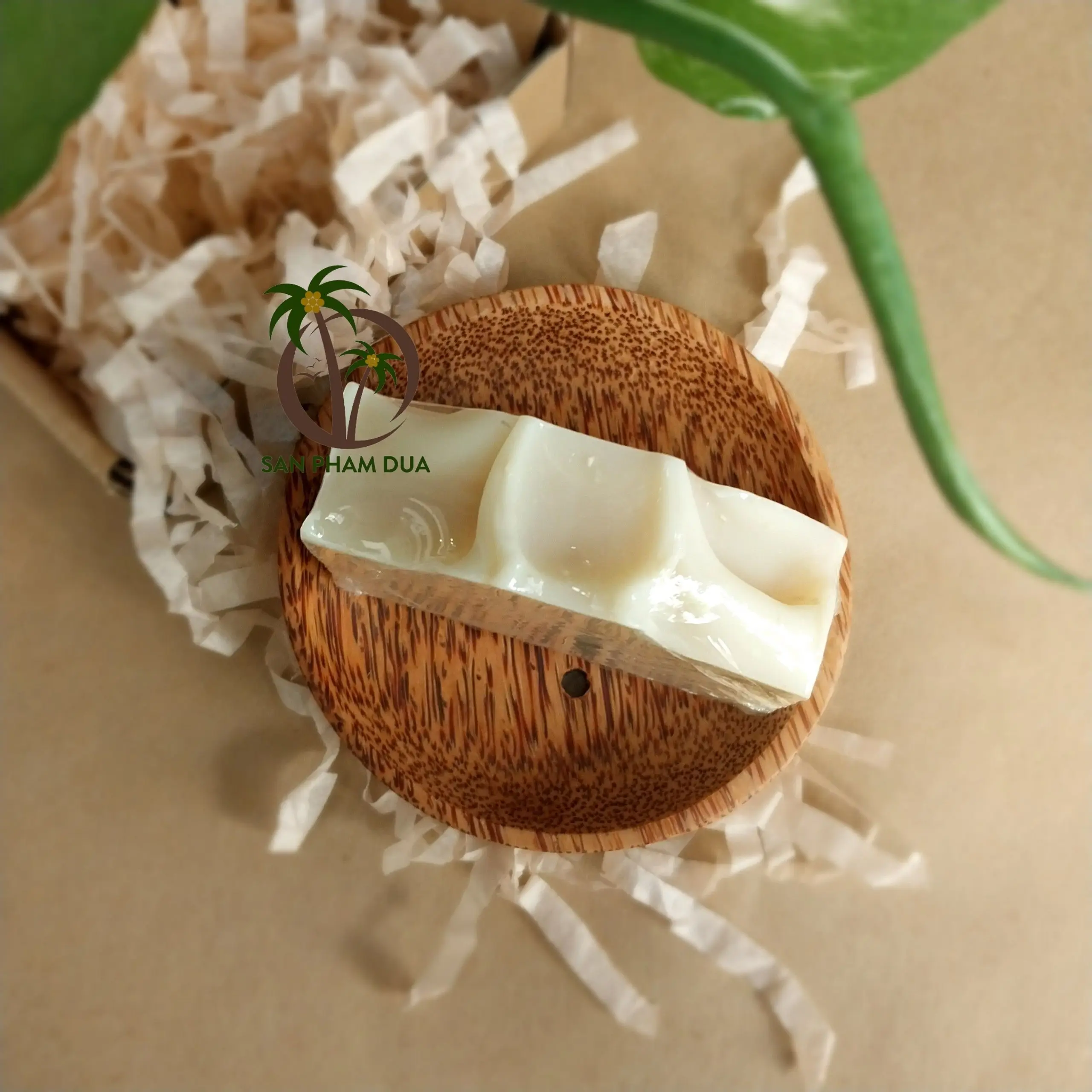 CPIMEX 100% PURE COCONUT SOAP HYDRATES AND REGENERATES SKIN EVEN FOR SENSITIVE SKIN/ SKIN COCONUT SOAP BAR