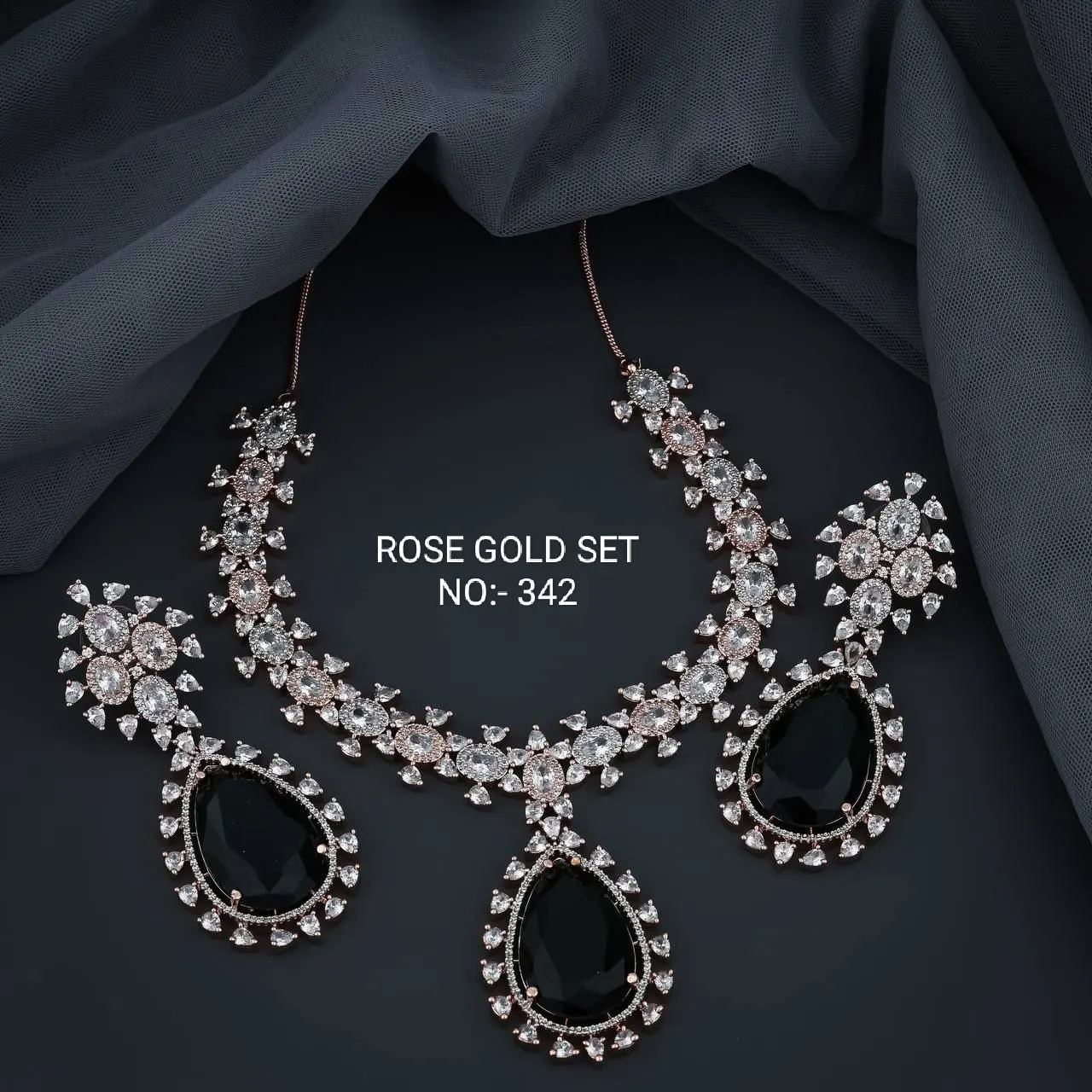 Hot Selling Bridal Party Wear Stainless Steel Earrings Set Fashionable and Trendy