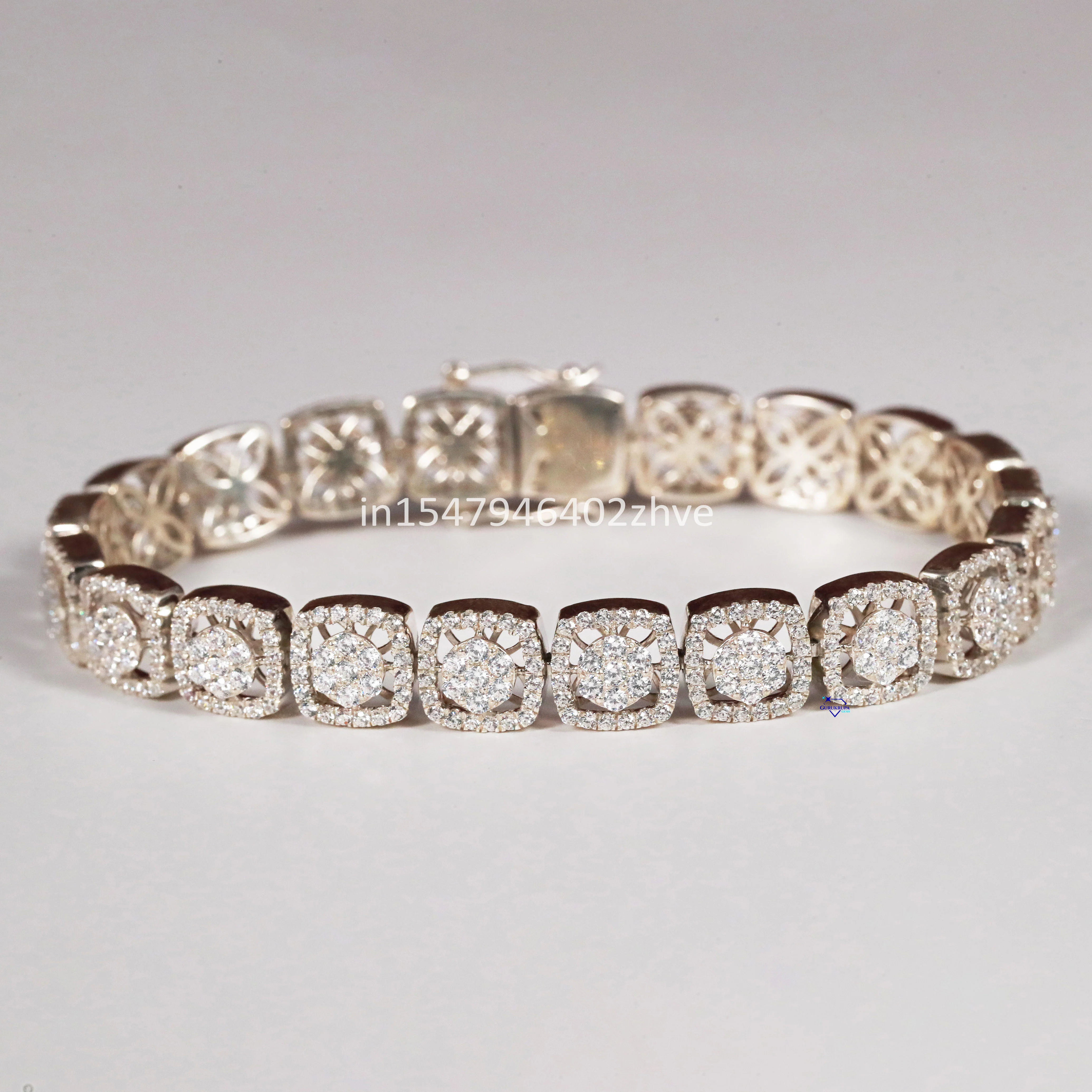 Most unique 925 sterling silver hip Hop bracelet for women In moissanite with enhanced vvs clarity round cut exclusive diamond