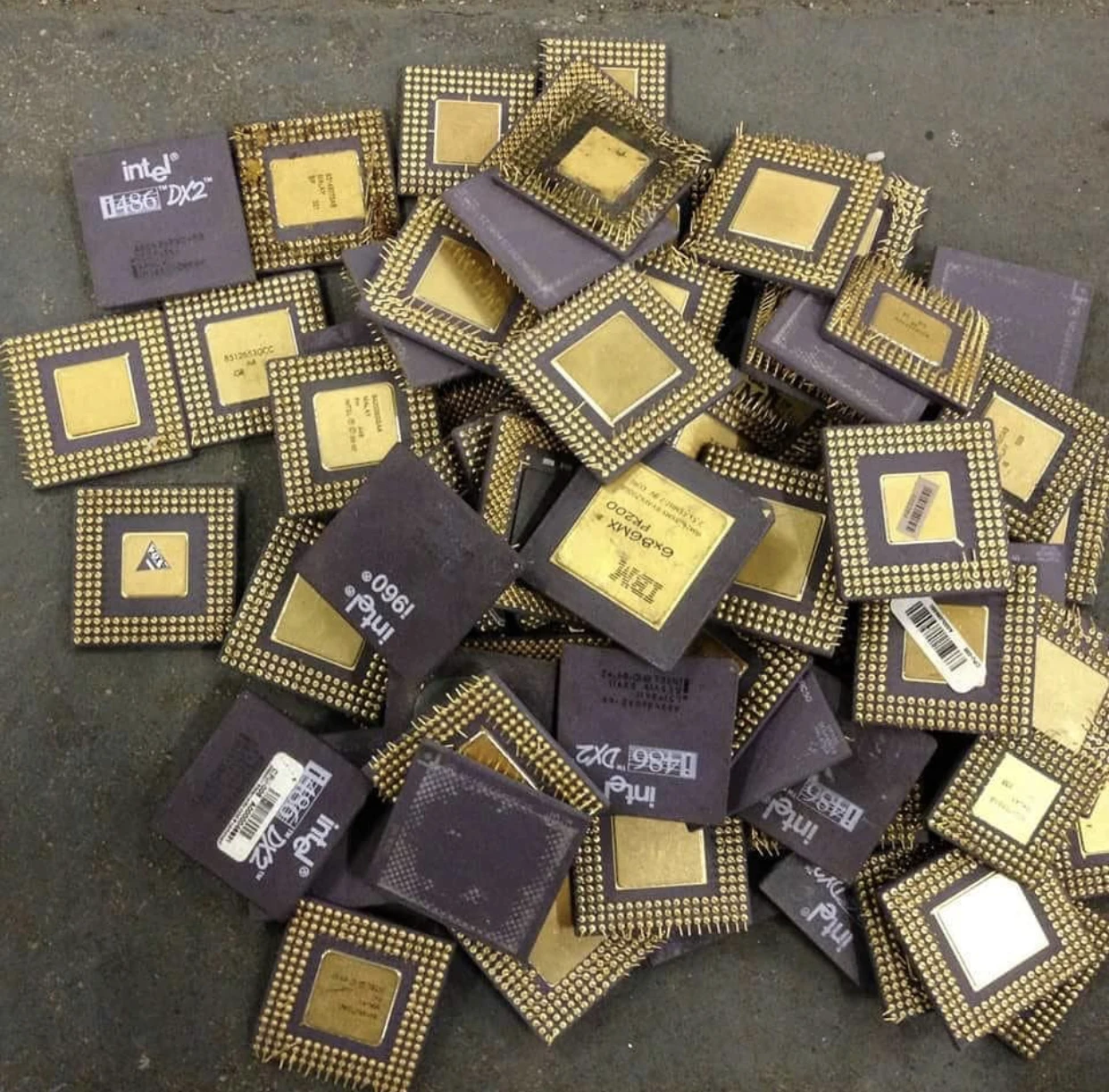 Gold Recovery Ceramic CPU Scrap Best Price scrap Suppliers Of Pentium Pro Gold Ceramic cpu cheap online