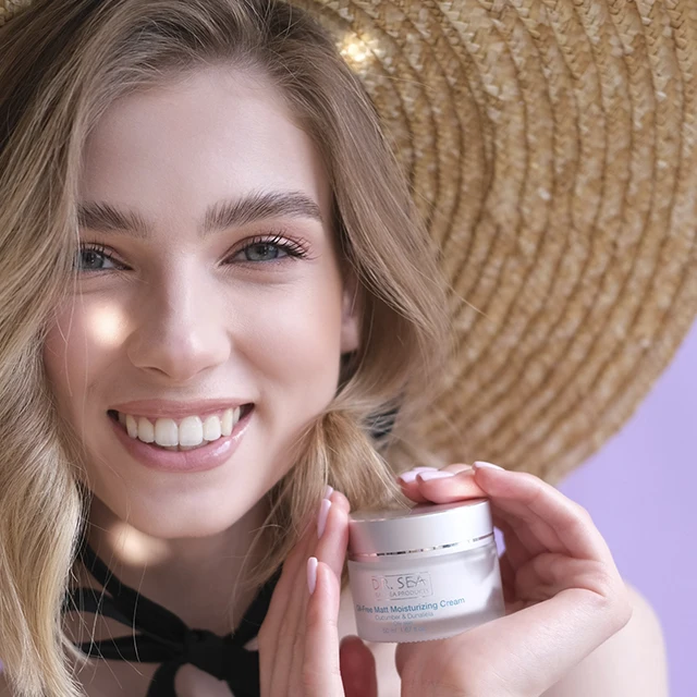 High quality Oil-Free Moisturizing Cream - Cucumber & Dunaliella