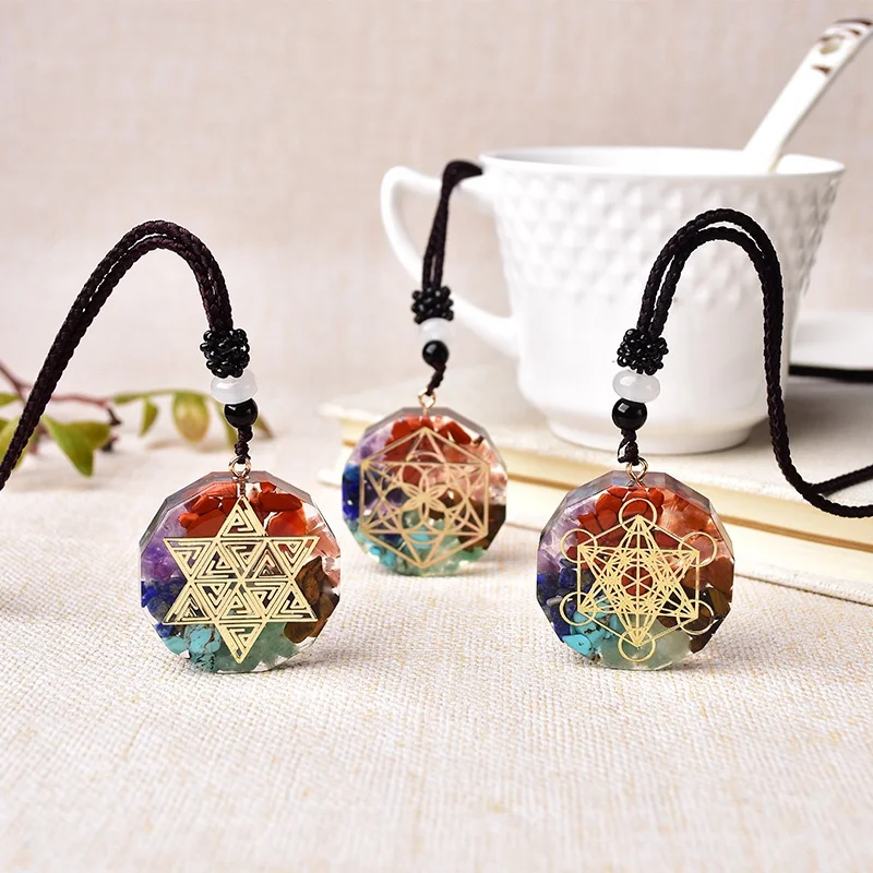 Wholesale Natural Wicca 7 Chakra Stone Bonded Meditation Energy Gemstone Resin Pendant Jewelry For Men Women Charm Necklace